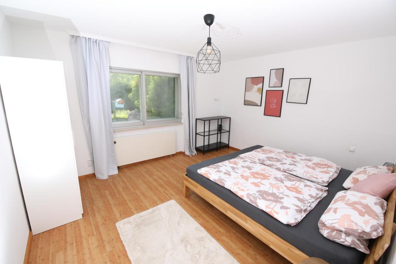 Moderne, Herzliche Und Grosse Ferienwohnung Mitten Im Naturpark Grebenhain Exterior foto